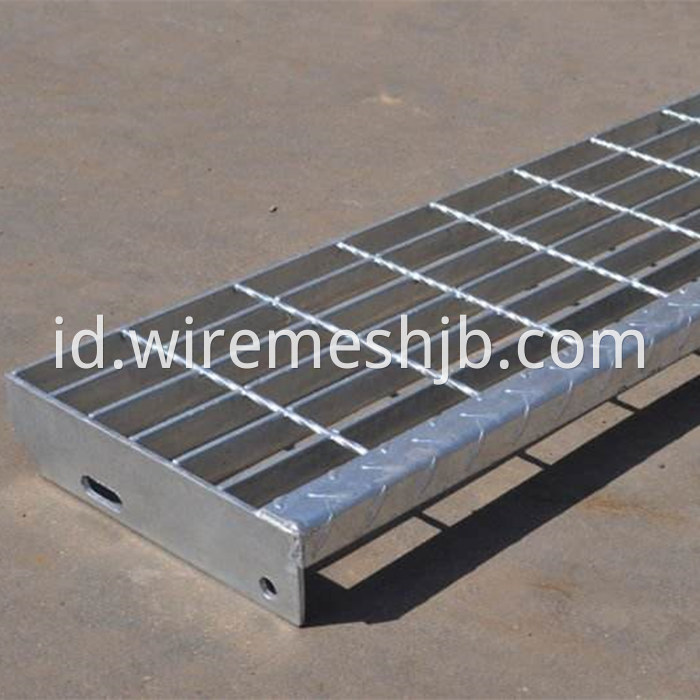 Steel Grating Stair Tread